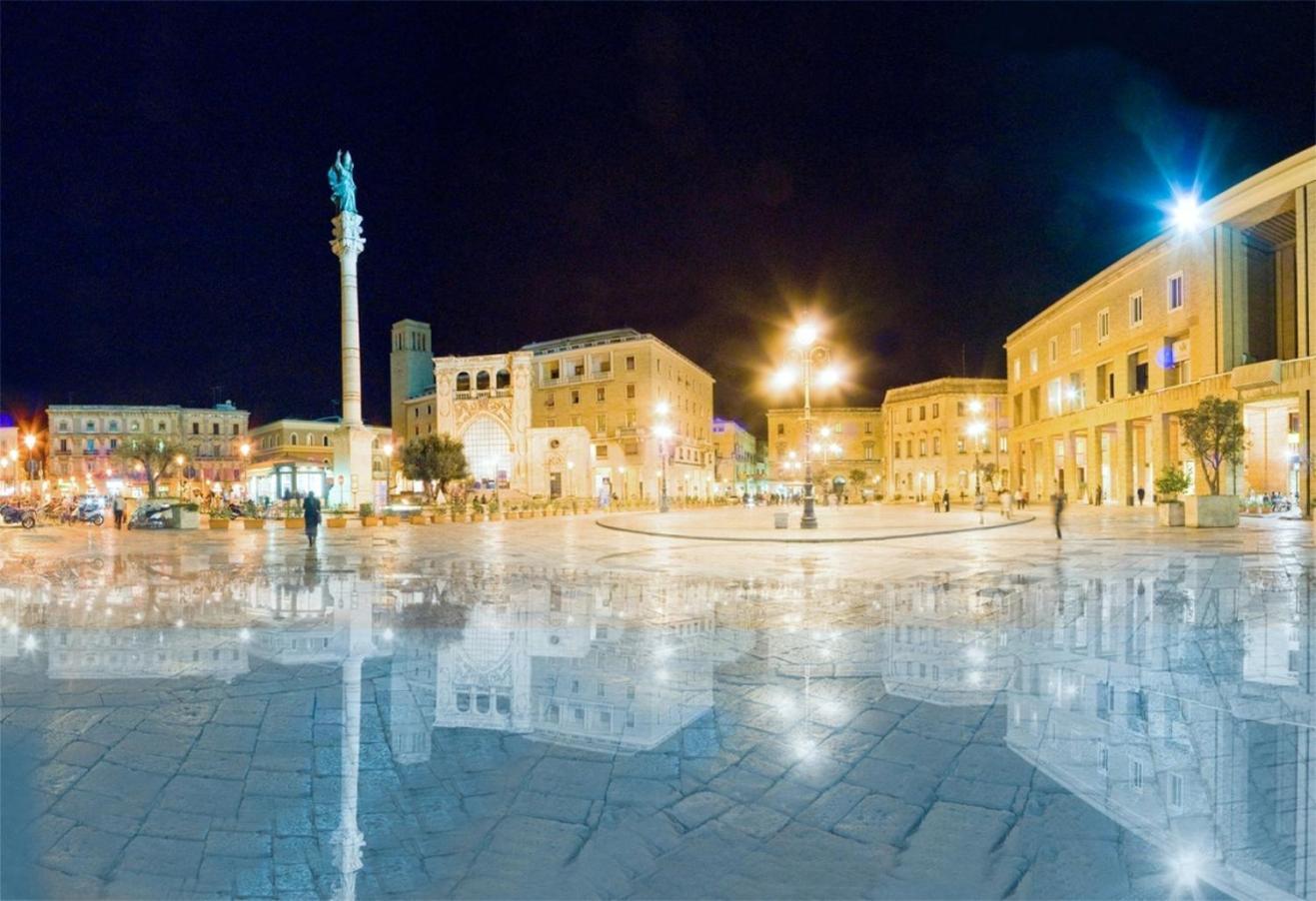Mammasisi Rooms Lecce Exteriör bild